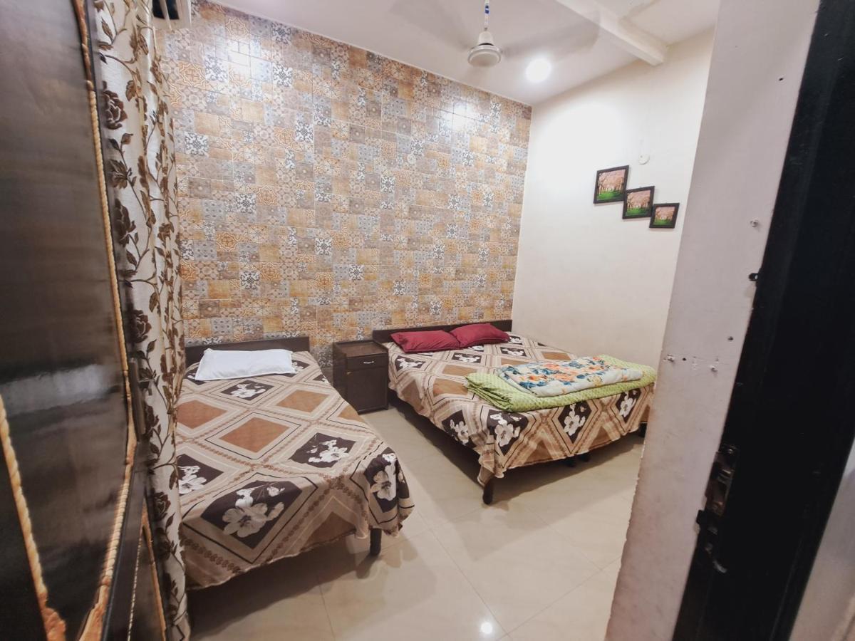 Sufi Khandar Home Stay Ню Делхи Екстериор снимка