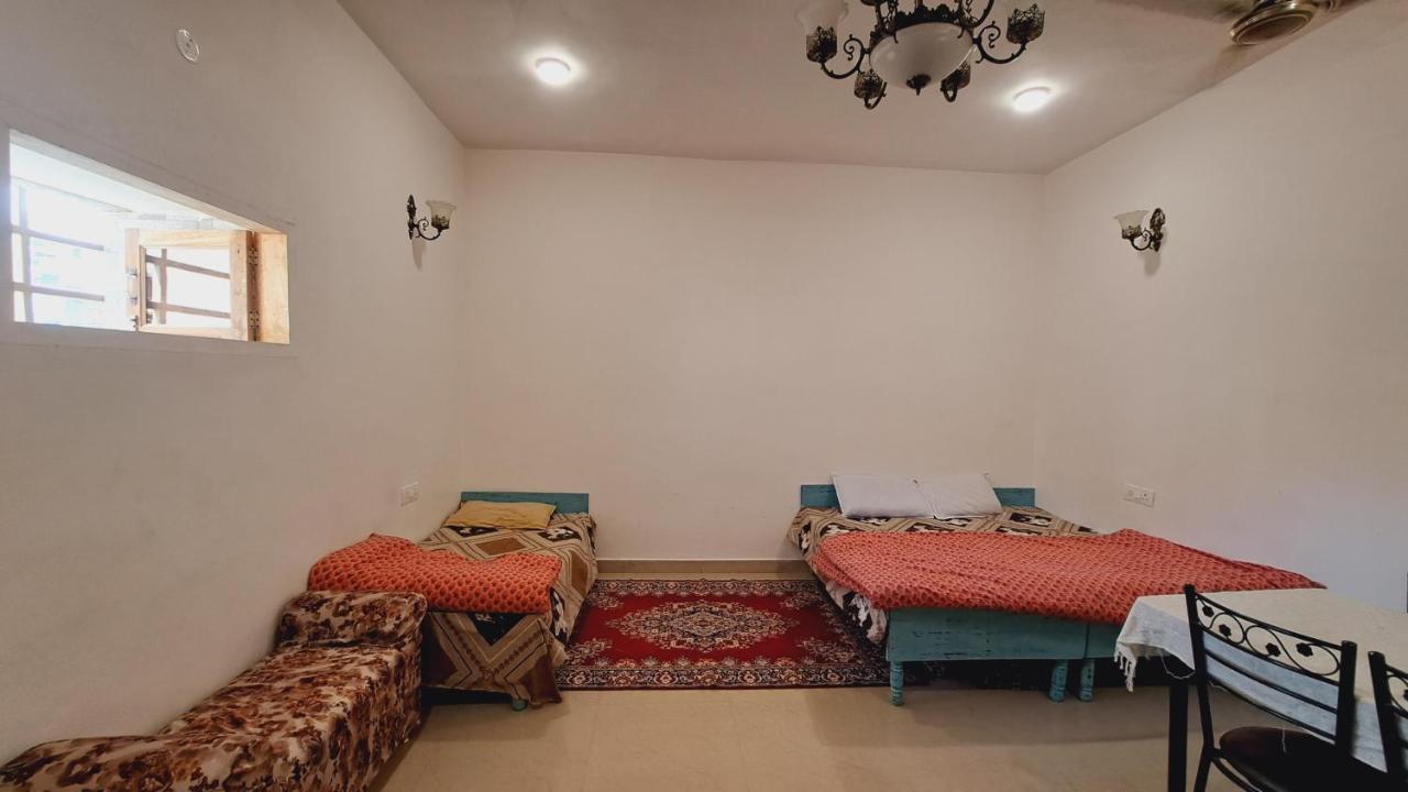 Sufi Khandar Home Stay Ню Делхи Екстериор снимка