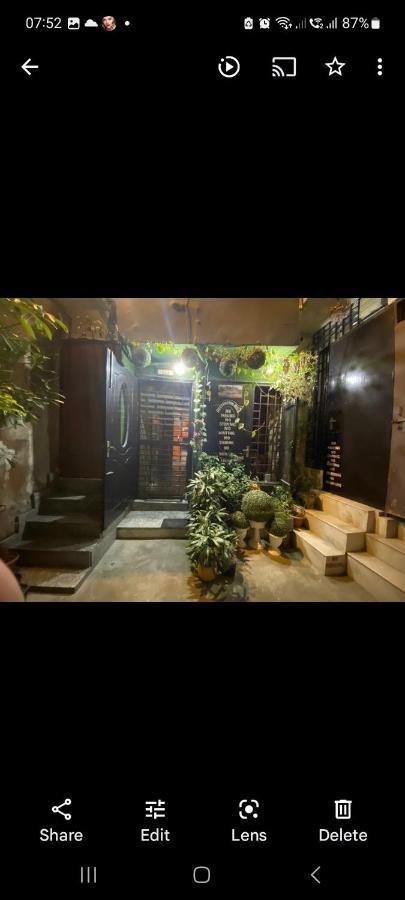 Sufi Khandar Home Stay Ню Делхи Екстериор снимка