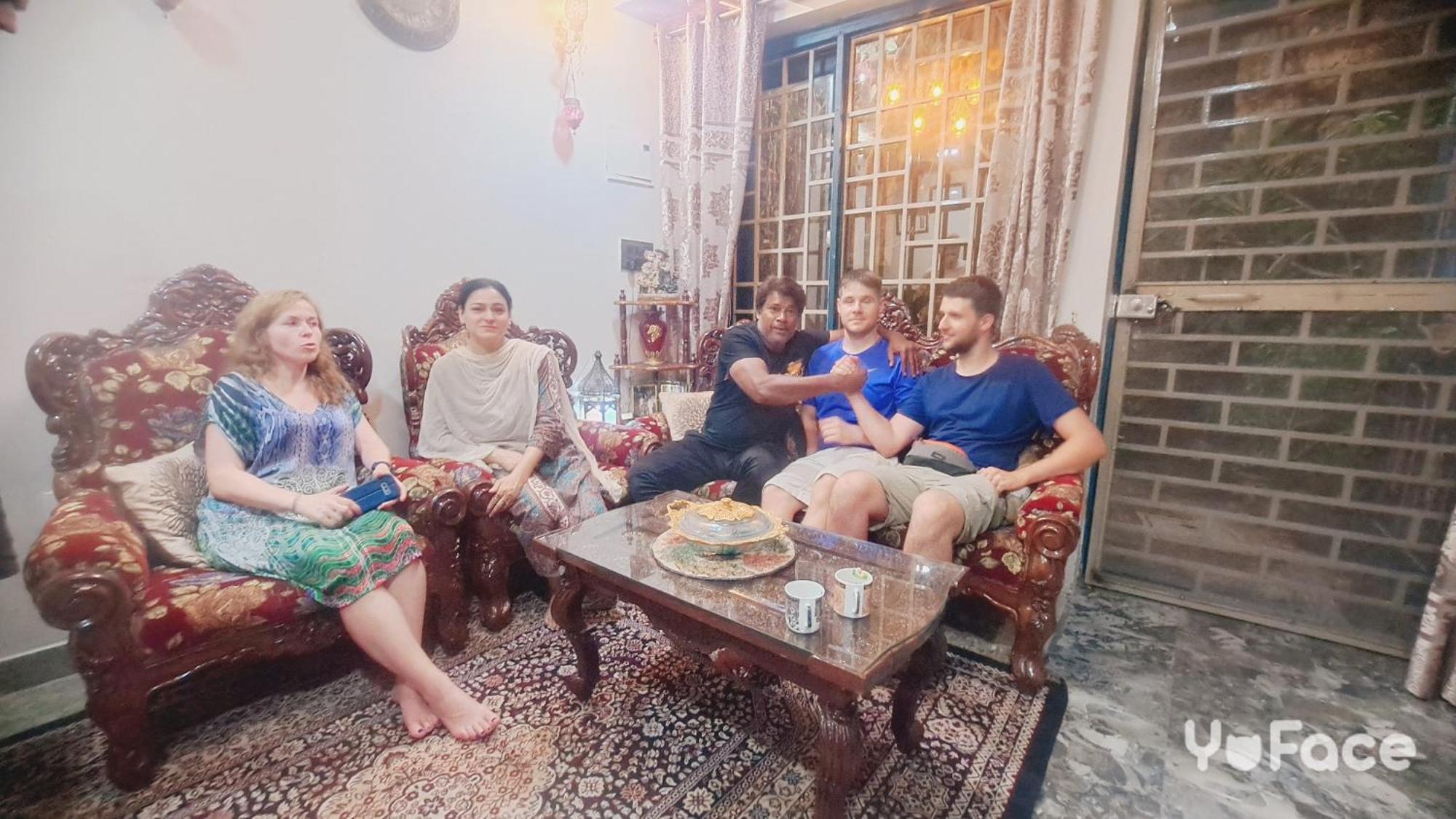Sufi Khandar Home Stay Ню Делхи Екстериор снимка